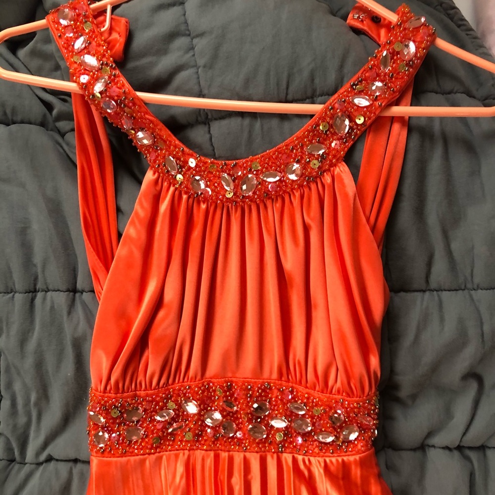 Prom Dress - Picture 2 of 5